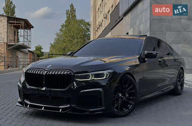 Седан BMW 7 Series 2019 в 