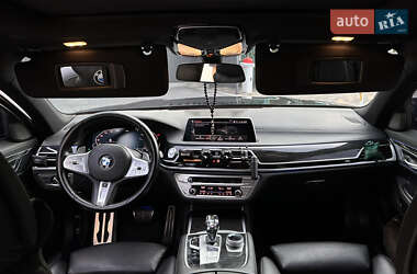Седан BMW 7 Series 2019 в 