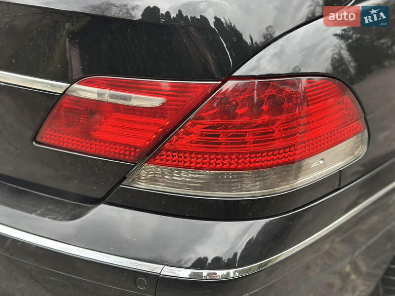 Седан BMW 7 Series 2003 в Тернополі