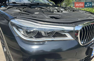 Седан BMW 7 Series 2017 в 