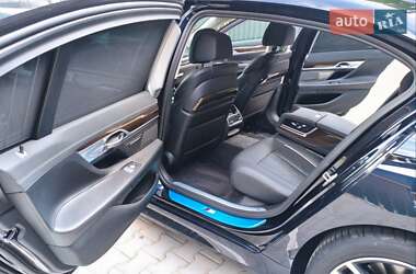 Седан BMW 7 Series 2022 в 