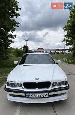 Седан BMW 7 Series 1995 в 