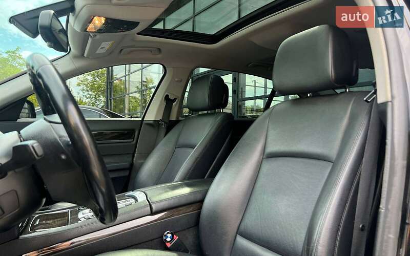 Седан BMW 7 Series 2015 в Ивано-Франковске