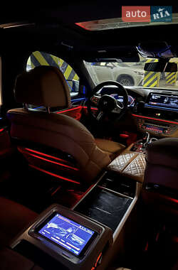 Седан BMW 7 Series 2022 в 