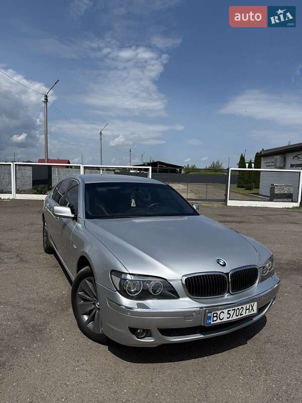 Седан BMW 7 Series 2007 в Самборі
