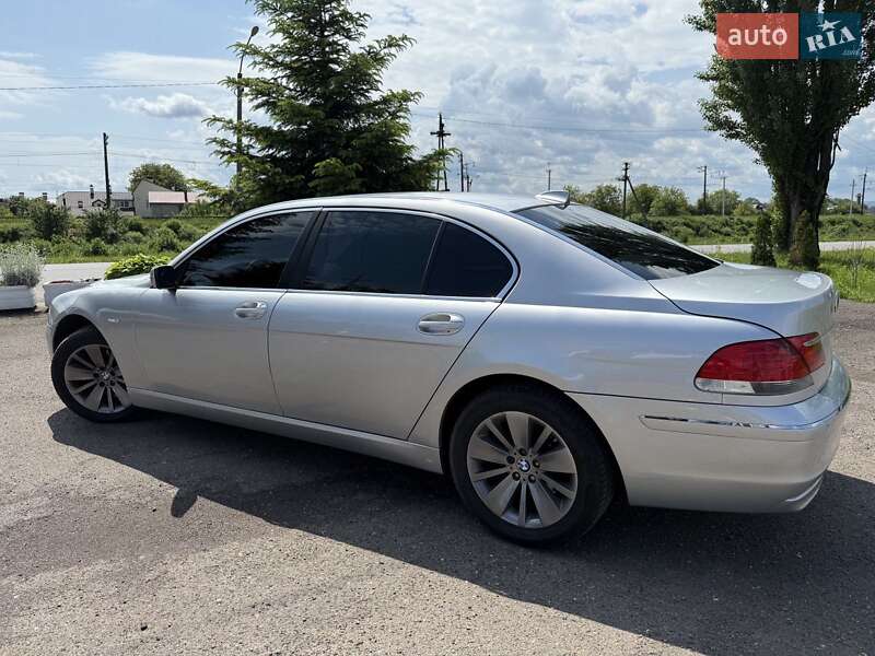 Седан BMW 7 Series 2007 в Самборі