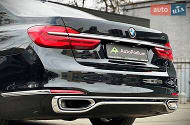 Седан BMW 7 Series 2018 в 