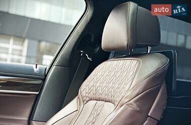 Седан BMW 7 Series 2018 в 