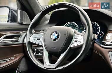 Седан BMW 7 Series 2018 в 