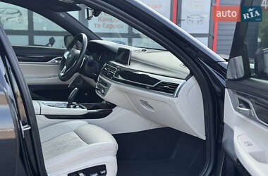 Седан BMW 7 Series 2018 в 