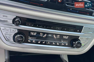 Седан BMW 7 Series 2018 в 