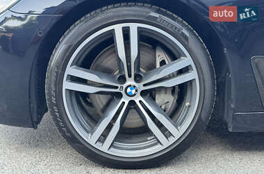 Седан BMW 7 Series 2018 в 
