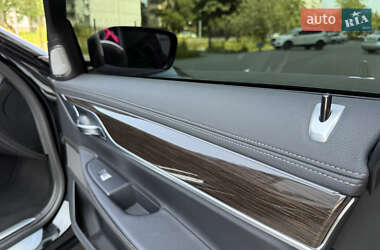Седан BMW 7 Series 2017 в 