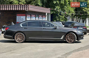 Седан BMW 7 Series 2016 в 