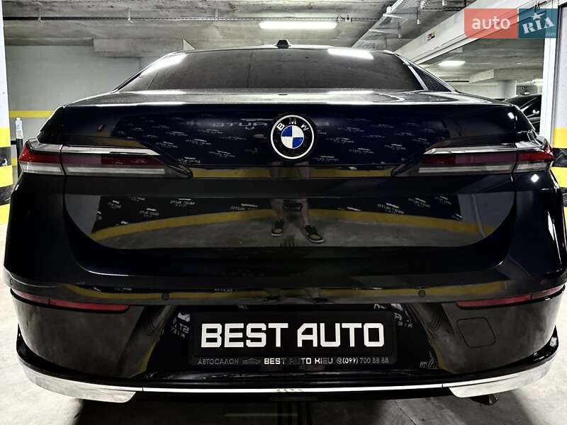 Седан BMW 7 Series 2023 в Киеве
