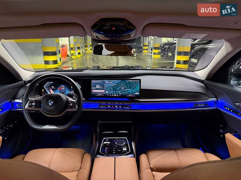 Седан BMW 7 Series 2023 в Киеве