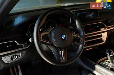 Седан BMW 7 Series 2017 в 