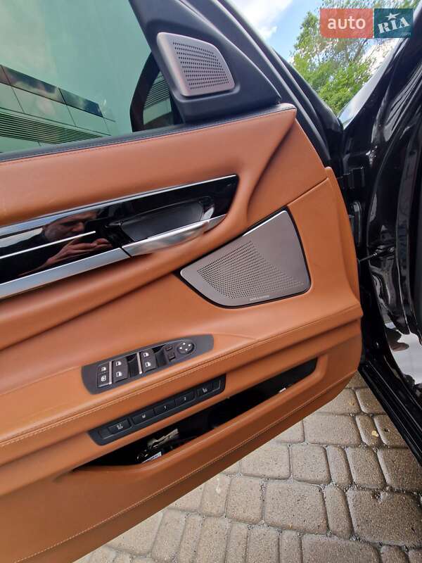 Седан BMW 7 Series 2012 в Умани фото 14 Седан BMW 7 Series 2012 в Умани