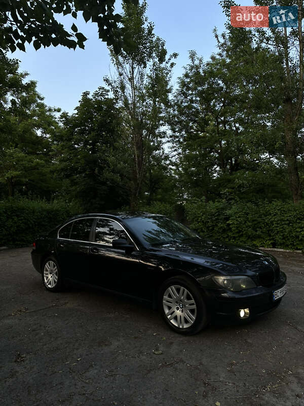 Седан BMW 7 Series 2007 в Львові