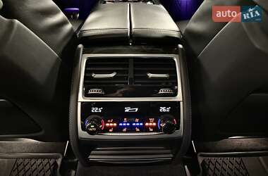 Седан BMW 7 Series 2019 в 