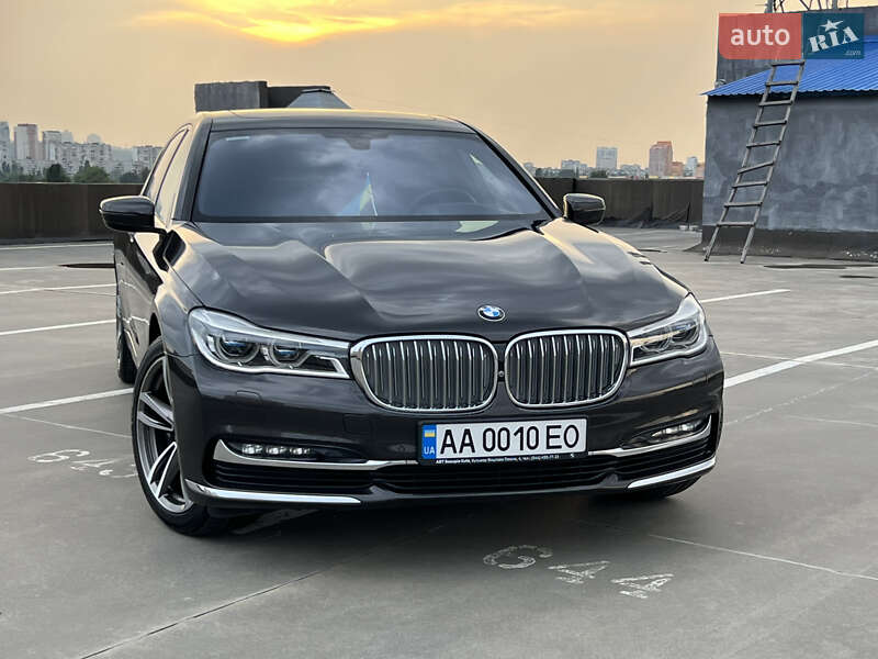 Седан BMW 7 Series 2016 в Києві