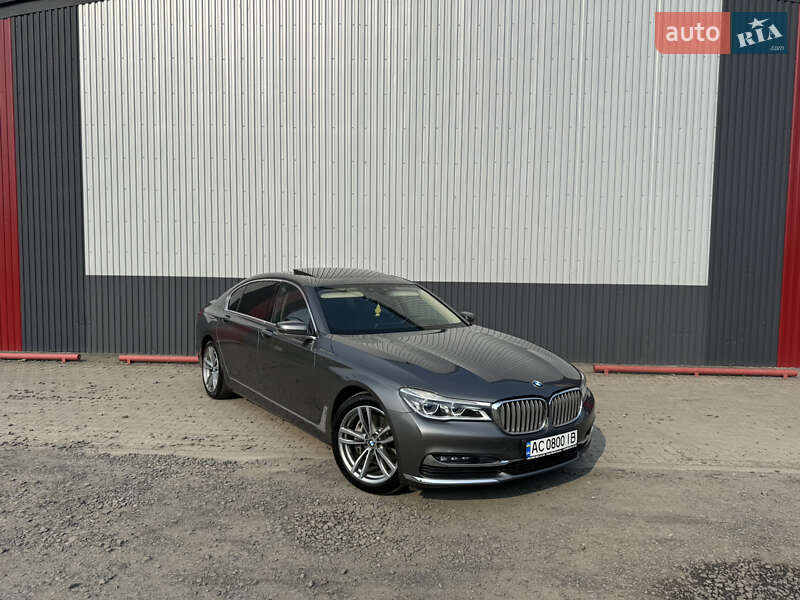 Седан BMW 7 Series 2017 в 