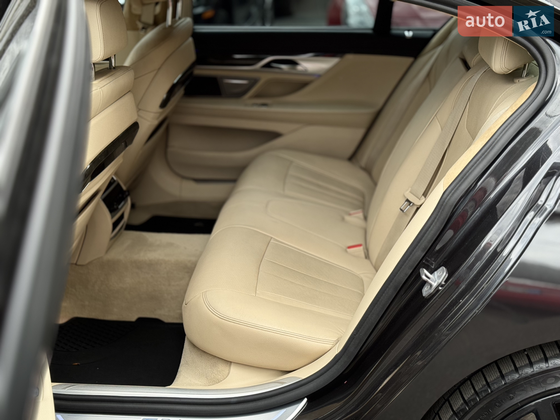 2016 BMW 7er - мініатюра 23