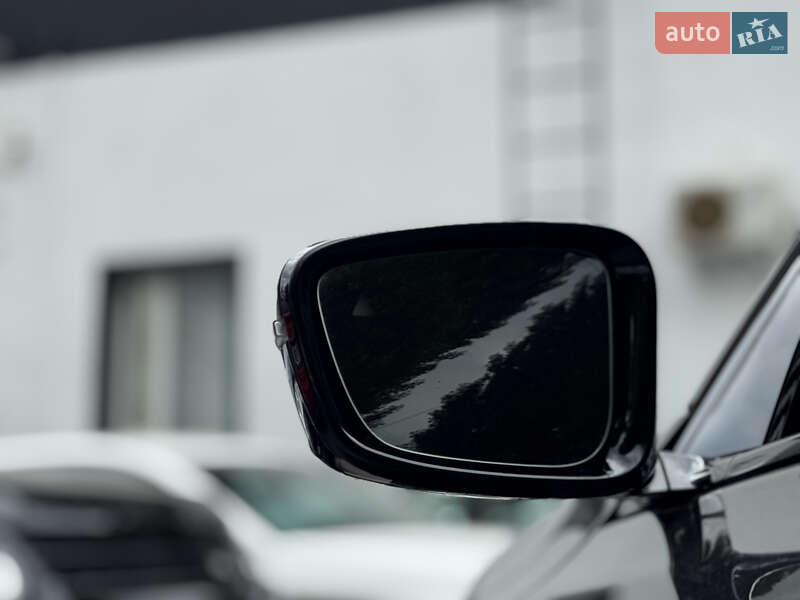 Седан BMW 7 Series 2016 в Киеве