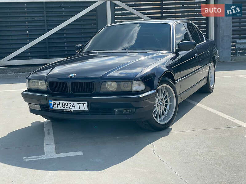 BMW 7 Series 1997