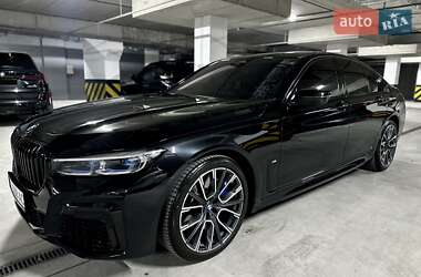 Седан BMW 7 Series 2022 в 