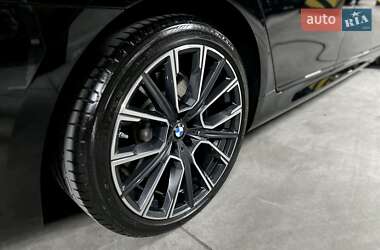 Седан BMW 7 Series 2022 в 