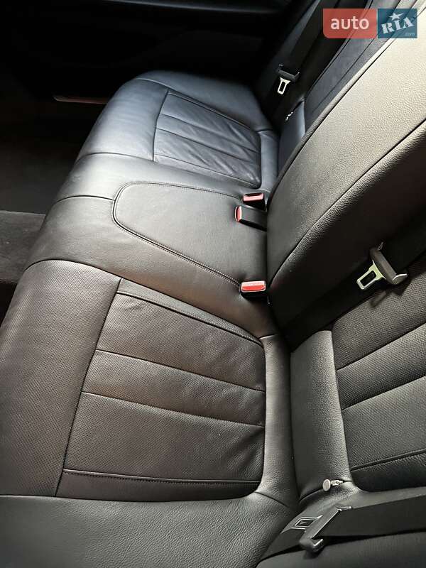 Седан BMW 7 Series 2018 в Одессе