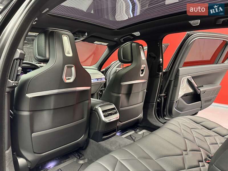 Седан BMW 7 Series 2022 в Києві