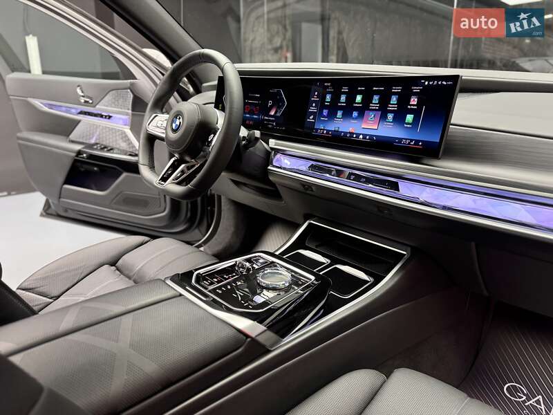 Седан BMW 7 Series 2022 в Києві