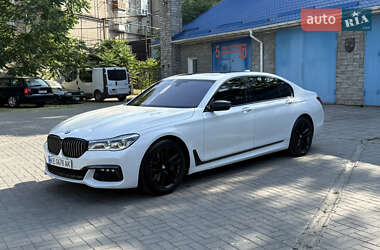 Седан BMW 7 Series 2015 в Днепре