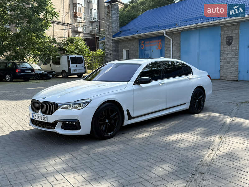 BMW 7 Series 2015