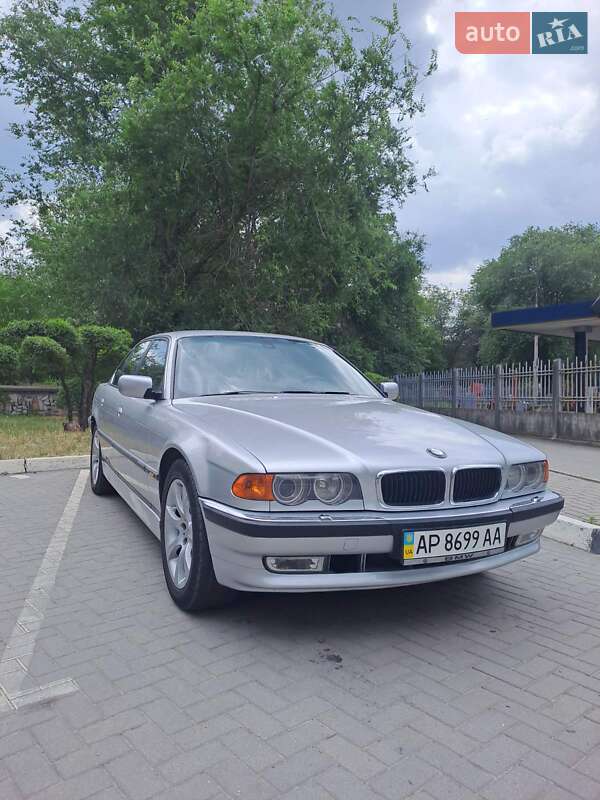 Седан BMW 7 Series 1999 в 