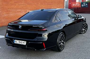 Седан BMW 7 Series 2023 в 