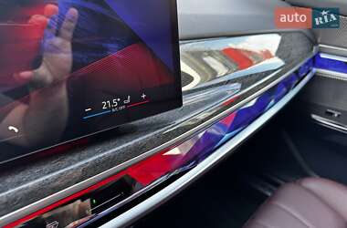 Седан BMW 7 Series 2023 в 