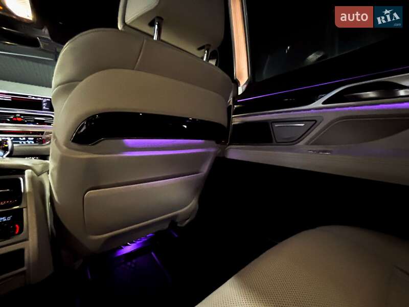 Седан BMW 7 Series 2019 в Коломые