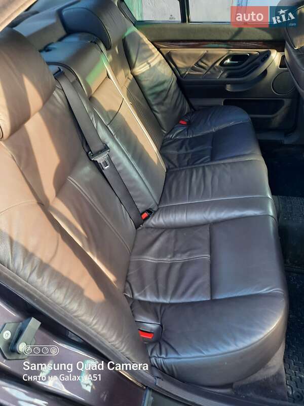 Седан BMW 7 Series 1997 в Киеве