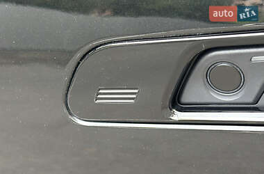 Седан BMW 7 Series 2022 в 