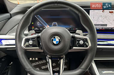Седан BMW 7 Series 2022 в 