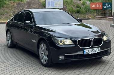 Седан BMW 7 Series 2012 в Шполі