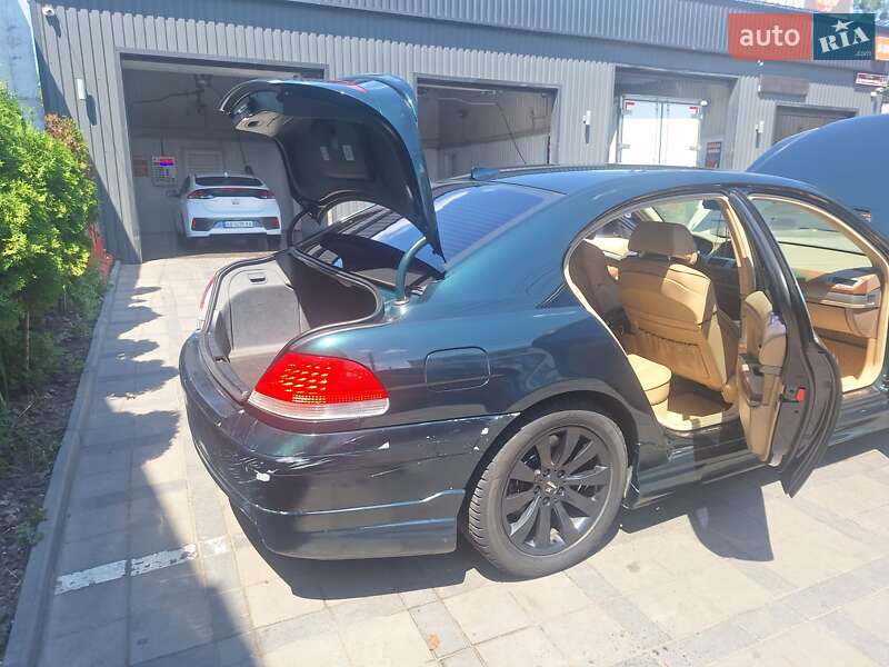 Седан BMW 7 Series 2001 в Виннице