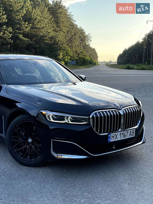 Седан BMW 7 Series 2019 в Нетішині