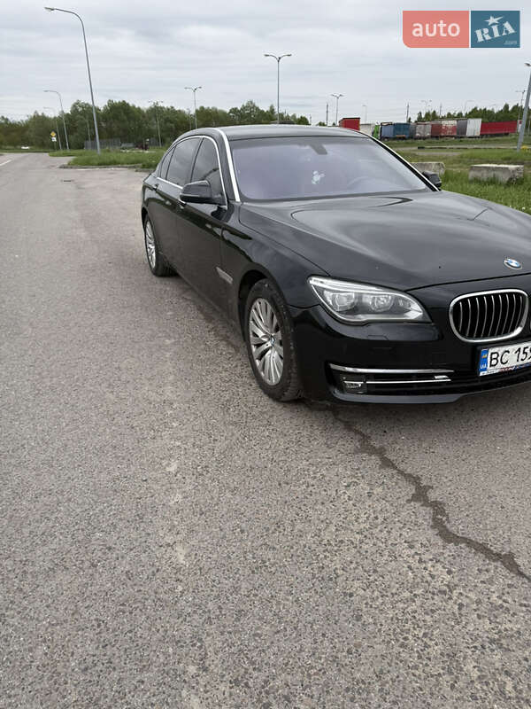 Седан BMW 7 Series 2012 в Львове фото 4 Седан BMW 7 Series 2012 в Львове