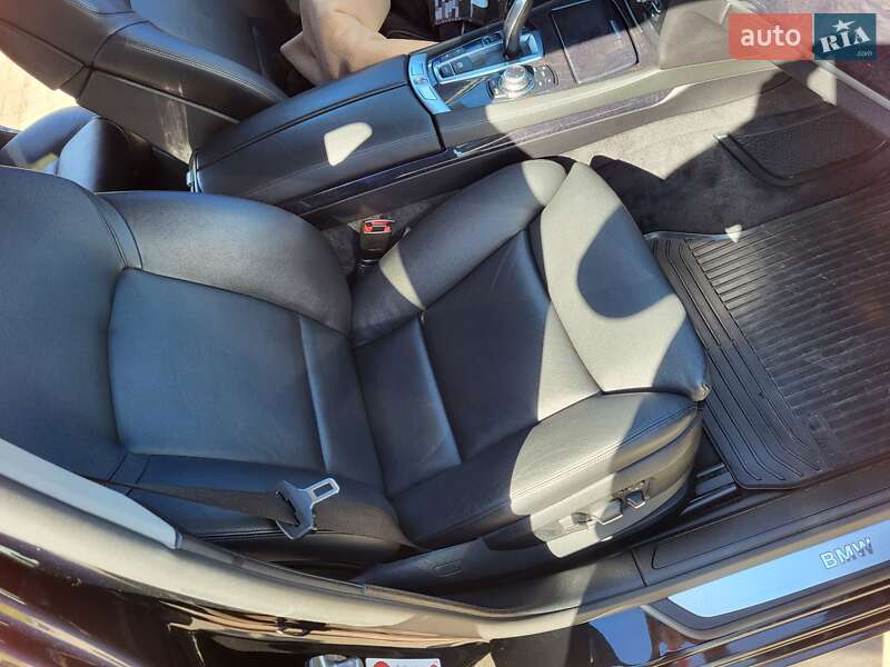 Седан BMW 7 Series 2010 в Хмельницком