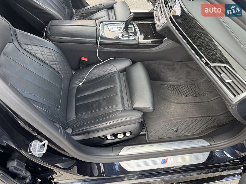 Седан BMW 7 Series 2019 в Киеве фото 19 Седан BMW 7 Series 2019 в Киеве