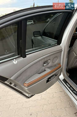Седан BMW 7 Series 2003 в 